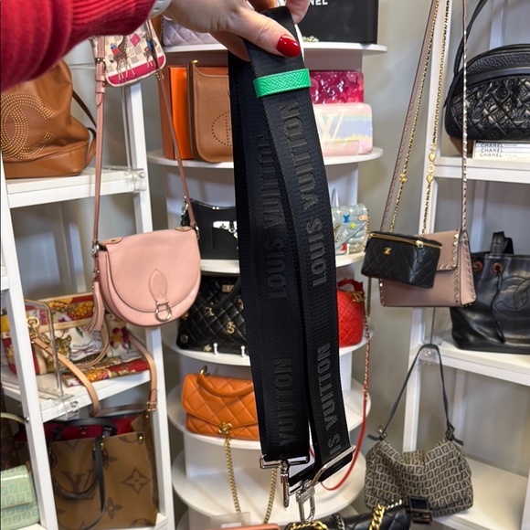 Louis Vuitton Black and Green Strap - Picture 1 of 1